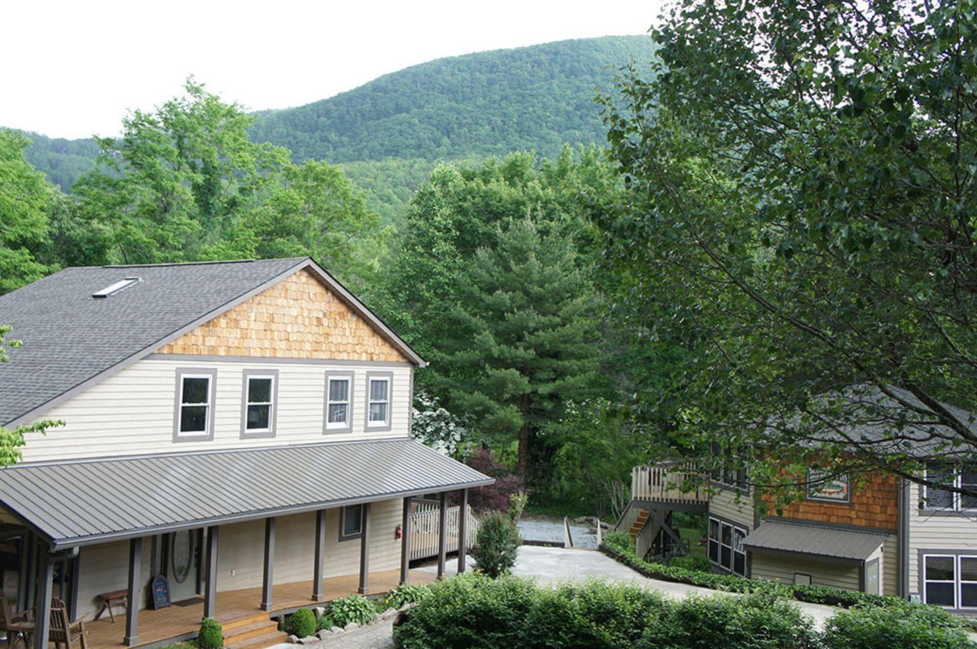 Brook Trout Inn Sapphire ภายนอก รูปภาพ