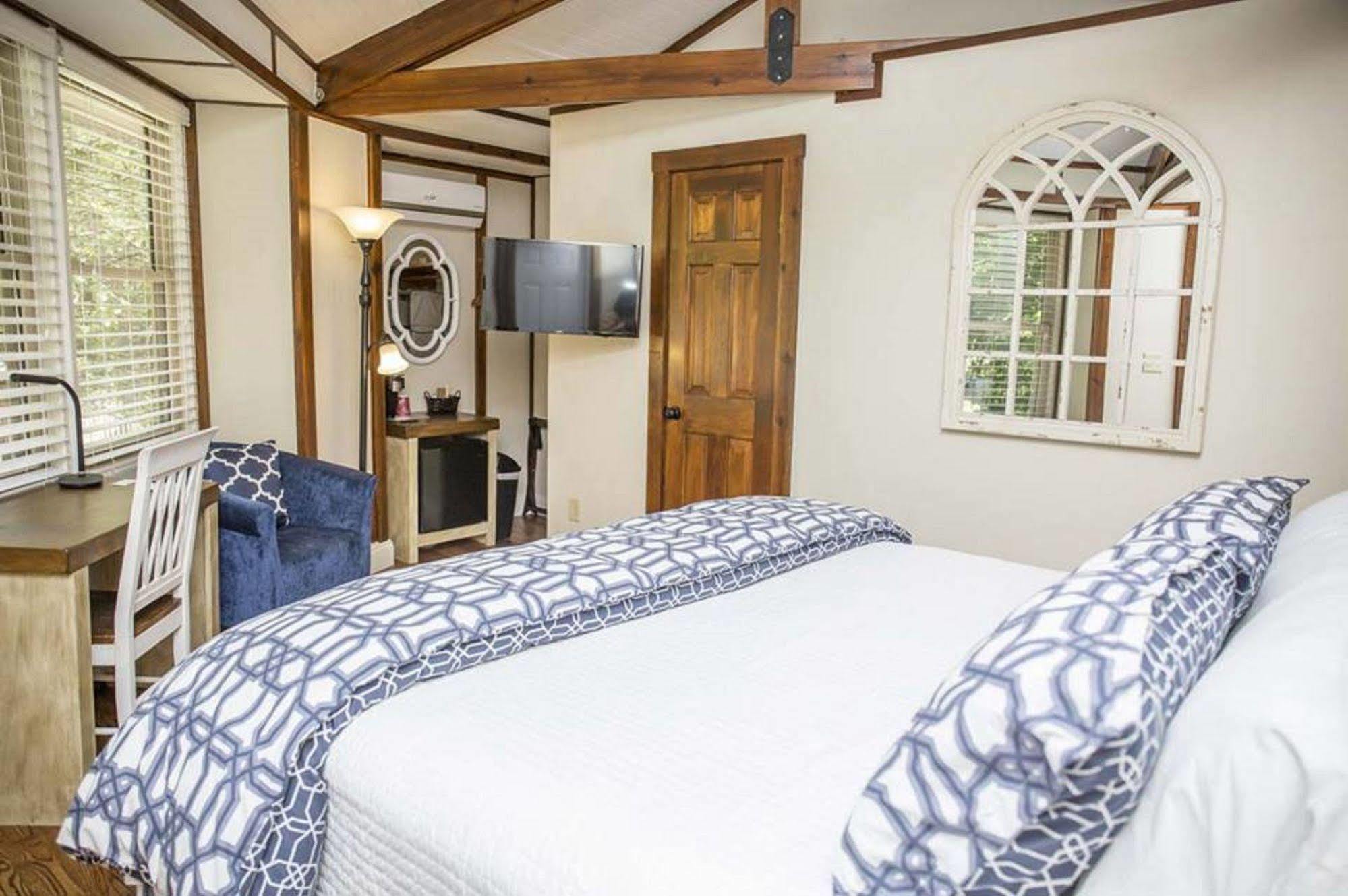 Brook Trout Inn Sapphire ภายนอก รูปภาพ