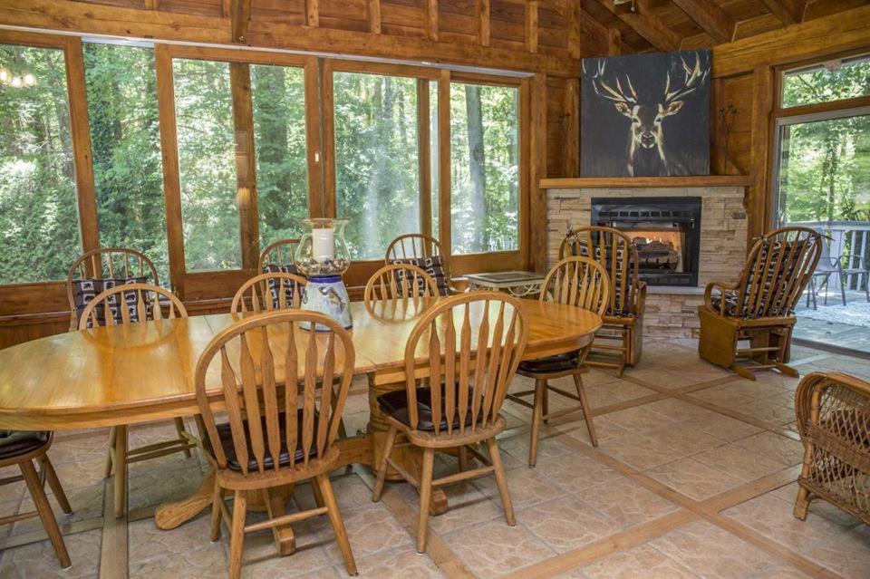 Brook Trout Inn Sapphire ภายนอก รูปภาพ