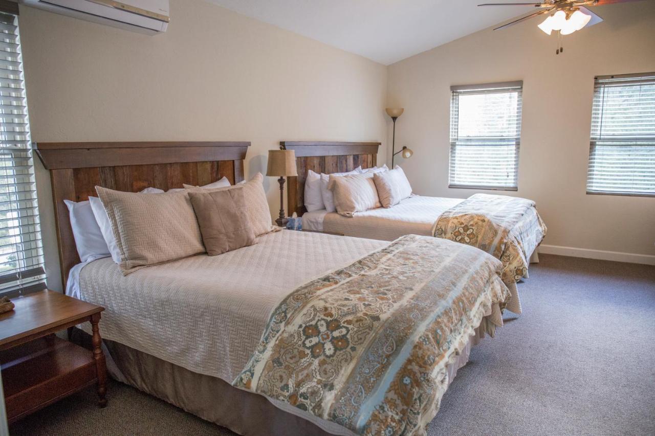 Brook Trout Inn Sapphire ภายนอก รูปภาพ