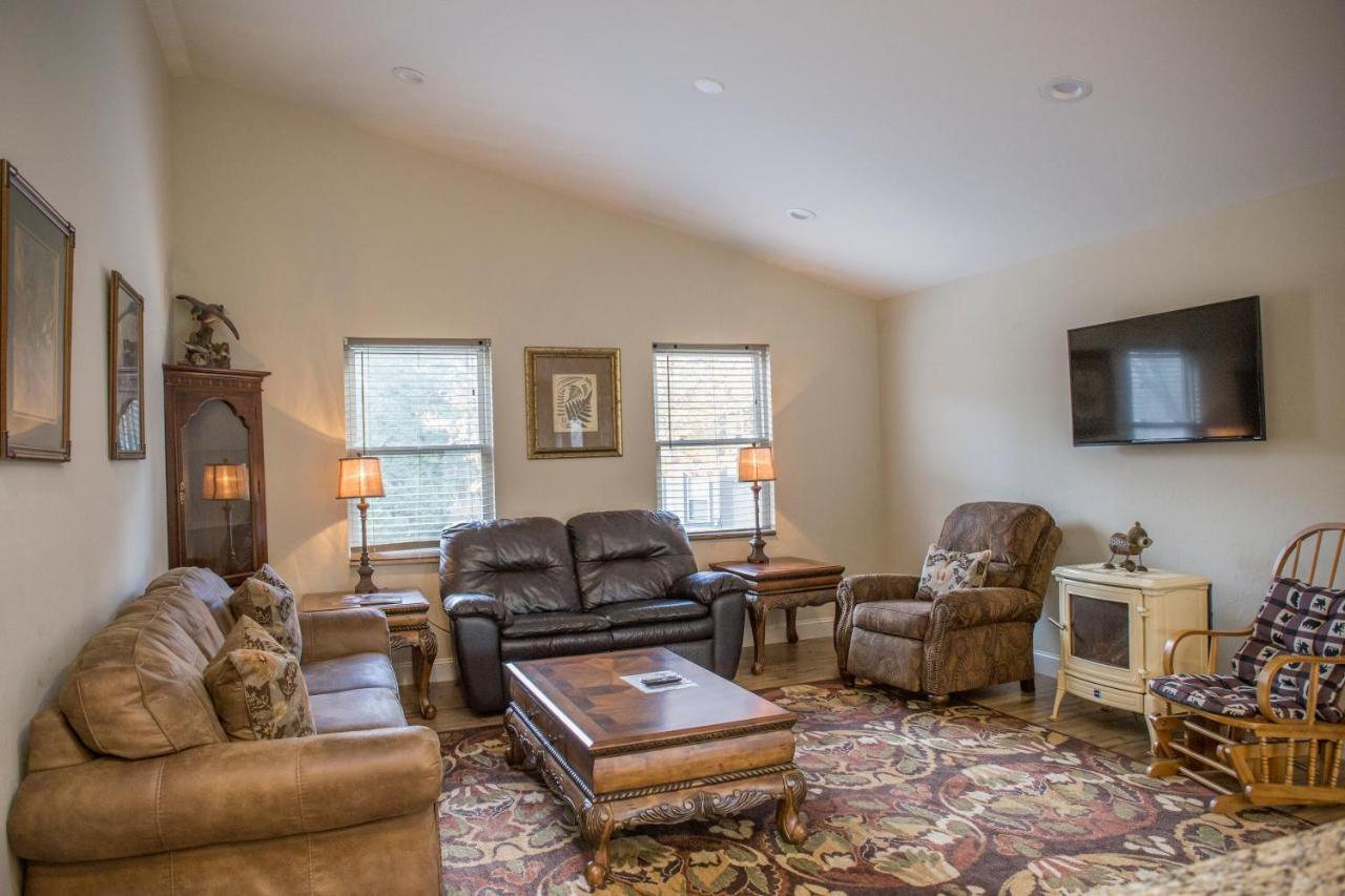 Brook Trout Inn Sapphire ภายนอก รูปภาพ