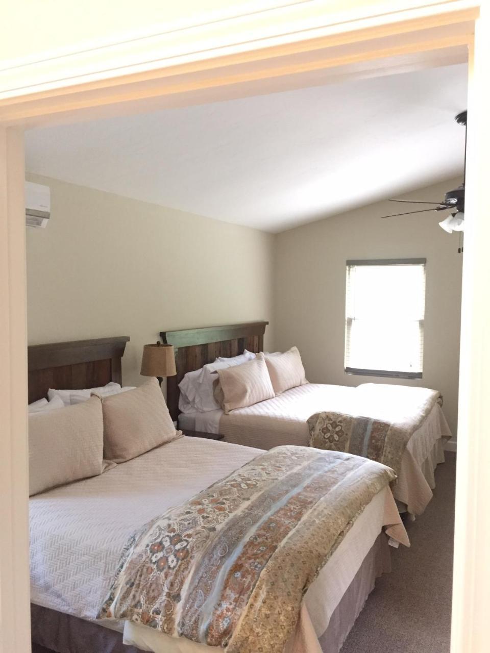 Brook Trout Inn Sapphire ภายนอก รูปภาพ