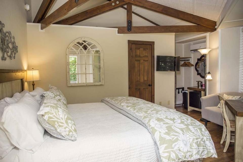 Brook Trout Inn Sapphire ภายนอก รูปภาพ